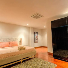 Отель Luxury Seaview Pool Villa at Chalong 3* Вилла с различными типами кроватей фото 25