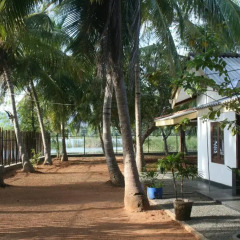 Отель Goyagala Lake Resort пляж фото 2