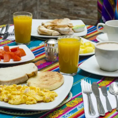 Отель Santa Monica Alta Hotel Boutique Колумбия, Кали - отзывы, цены и фото номеров - забронировать отель Santa Monica Alta Hotel Boutique онлайн питание фото 3
