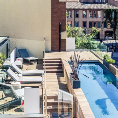 Отель Mercure Toulouse Centre Saint-Georges Hotel Франция, Тулуза - отзывы, цены и фото номеров - забронировать отель Mercure Toulouse Centre Saint-Georges Hotel онлайн бассейн
