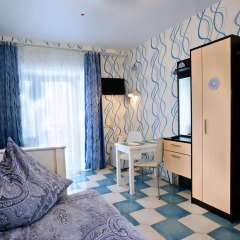 Отель 12 месяцев 3* Стандартный номер фото 2