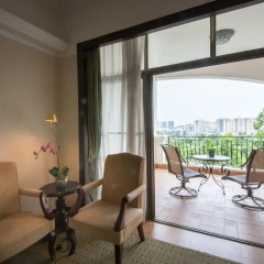 Guangzhou Phoenix City Hotel 4* Представительский номер с различными типами кроватей