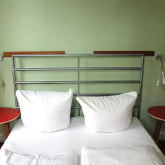 Отель St Christophers Inn Berlin Стандартный номер с двуспальной кроватью (общая ванная комната) фото 4
