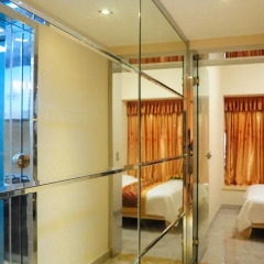 Апартаменты Shenzhen Haoshunyi Gang Ao 8 Apartments (Former Dongmen Xin Phoenix Gang Ao 8 Apartments) фитнесс-зал