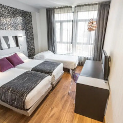 Отель Petit Palace Mayor Plaza 4* Стандартный номер с различными типами кроватей фото 3