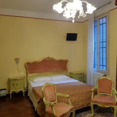 Отель Residenza Grisostomo 2* Стандартный семейный номер с двуспальной кроватью (общая ванная комната) фото 2