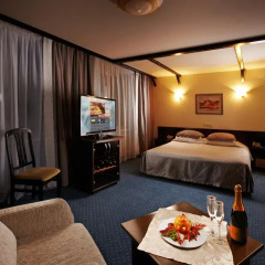 River Park Hotel 3* Стандартный номер с двуспальной кроватью фото 5