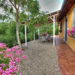 Отель Villaggio Paradiso casa vacanze Монтеварчи фото 16