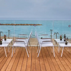 Отель Crowne Plaza Tel Aviv Beach балкон