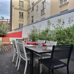 Отель Parisian Home - Appartements Montorgueil, luxe Франция, Париж - отзывы, цены и фото номеров - забронировать отель Parisian Home - Appartements Montorgueil, luxe онлайн питание фото 2