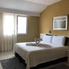 Hotel Nais Дуррес комната для гостей
