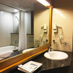 Hanoi Eternity Hotel 3* Номер Делюкс с различными типами кроватей