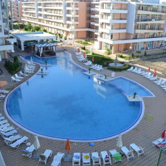 Апартаменты Apartment in Grand Kamelia бассейн