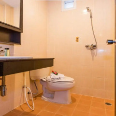 Hallo Patong Hotel & Restaurant 3* Стандартный номер с разными типами кроватей фото 4