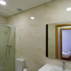 Апартаменты Downtown Boutique Studio & Suites Улучшенный люкс с различными типами кроватей фото 16