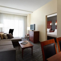 Отель Residence Inn by Marriott Montreal Airport Канада, Монреаль - отзывы, цены и фото номеров - забронировать отель Residence Inn by Marriott Montreal Airport онлайн комната для гостей фото 2