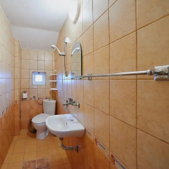 Отель Guest House Sea Болгария, Поморие - отзывы, цены и фото номеров - забронировать отель Guest House Sea онлайн ванная