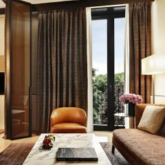 Bulgari Hotel Milan 5* Улучшенный люкс с различными типами кроватей фото 3