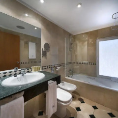 Отель Eurostars Mediterranea Plaza 4* Стандартный номер с различными типами кроватей фото 6