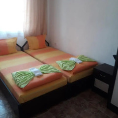 Отель Georgievi Guest House Болгария, Поморие - отзывы, цены и фото номеров - забронировать отель Georgievi Guest House онлайн комната для гостей
