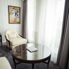 Гостиница Ost West Club комната для гостей фото 5
