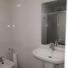 Отель Albergue Pension Flavia Кровать в общем номере фото 19