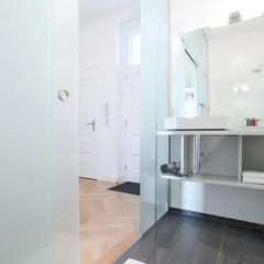 Отель Pink Grapefruit City Condo Апартаменты с различными типами кроватей фото 7