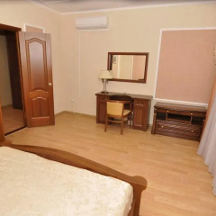 Hotel Lyuks 3* Студия с разными типами кроватей фото 7