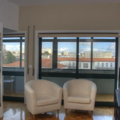 Апартаменты Low Cost Tourist Apartments Casa da Música комната для гостей фото 5