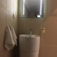 Отель Exclusive Airport Apartment Германия, Франкфурт-на-Майне - отзывы, цены и фото номеров - забронировать отель Exclusive Airport Apartment онлайн ванная