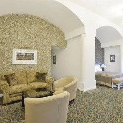 Отель Savoy 5* Улучшенный номер с двуспальной кроватью фото 5