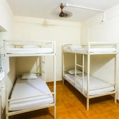 Отель Roadhouse Hostels Palolem Goa Кровать в общем номере с двухъярусной кроватью фото 4