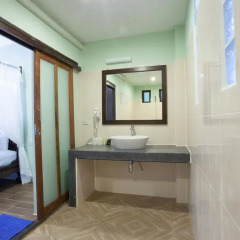 Отель Koh Tao Beach Club 3* Номер Делюкс с различными типами кроватей фото 3