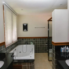 Отель Phuket Marbella Villa 4* Вилла с различными типами кроватей фото 43