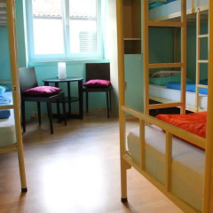 Hotel Otter Кровать в женском общем номере с двухъярусной кроватью фото 10