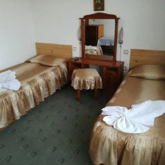 Отель Guest House Grachenovi 2* Стандартный номер с различными типами кроватей фото 6