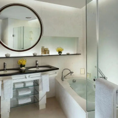 Отель Pudong Shangri-La East Shanghai 5* Номер Deluxe с двуспальной кроватью