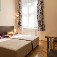 Отель 24 Guesthouse 2* Номер Делюкс фото 4