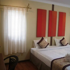 The White Avenue Hotel 3* Номер Делюкс с различными типами кроватей