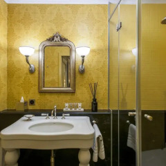 Grand Hotel Les Trois Rois 5* Стандартный номер с различными типами кроватей фото 3