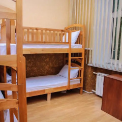 Golden Globus Hostel Кровать в мужском общем номере с двухъярусной кроватью фото 2