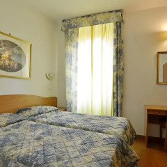 Tirreno Hotel 3* Стандартный номер с двуспальной кроватью фото 19