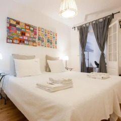 Отель Feels Like Home - Central Flat in Bairro Alto Португалия, Лиссабон - отзывы, цены и фото номеров - забронировать отель Feels Like Home - Central Flat in Bairro Alto онлайн комната для гостей фото 2