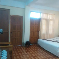 Inle Star Hotel 2* Стандартный номер с различными типами кроватей фото 3