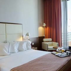 Отель VIP Executive Art's 4* Стандартный номер с разными типами кроватей фото 2