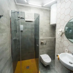 Beehive Hotel Odessa 3* Стандартный номер разные типы кроватей фото 10