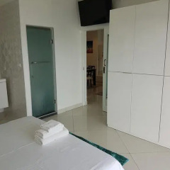 Отель Vtsix Condo Service at View Talay Condo Апартаменты с различными типами кроватей фото 8