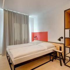 MEININGER Hotel Leipzig Hauptbahnhof 3* Стандартный номер с двуспальной кроватью