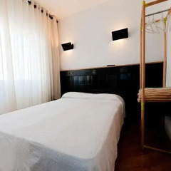 Отель Hostal Athenas 3* Стандартный номер фото 13