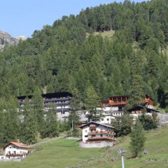 Hotel Zebru Стельвио балкон